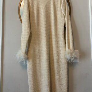 Ivy City Cream Textured Dress with Feather Cuffs-L